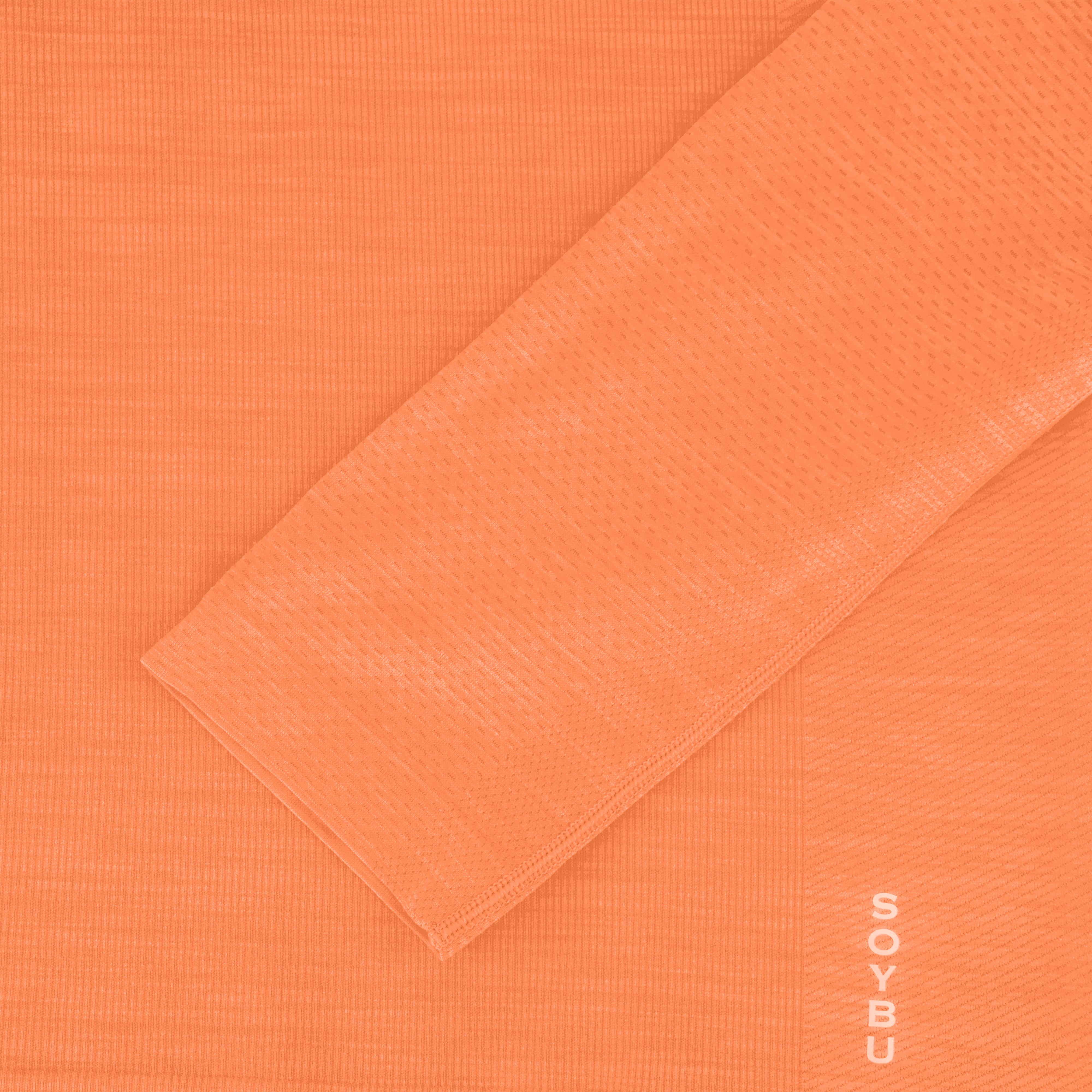 SEAMLESS TRAINING LONG SLEEVE TEE